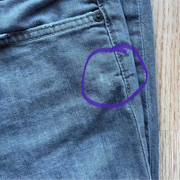 Joe’s Chelsea Fit Grey Skinny Leg Jeans - Size: 26 - Picture 6 of 8